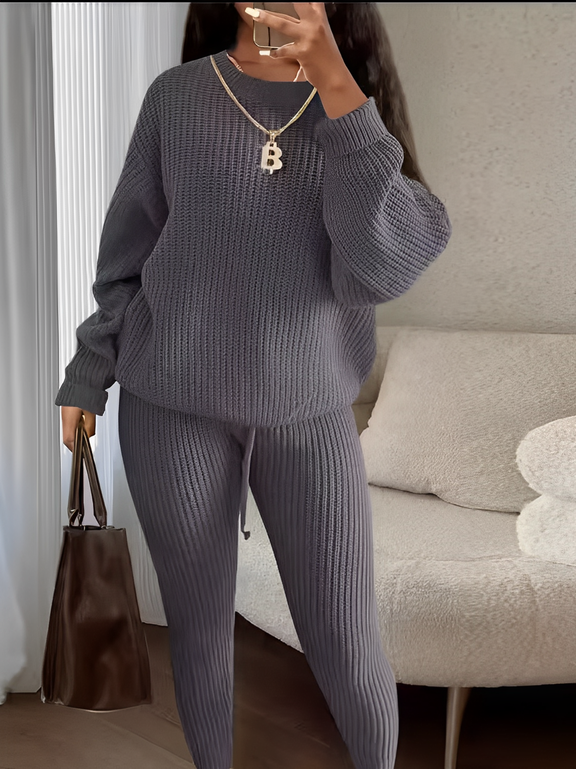 Conjunto Feminino de Tricô com Suéter Oversized e Calça Legging com Cintura Ajustável – Ranya