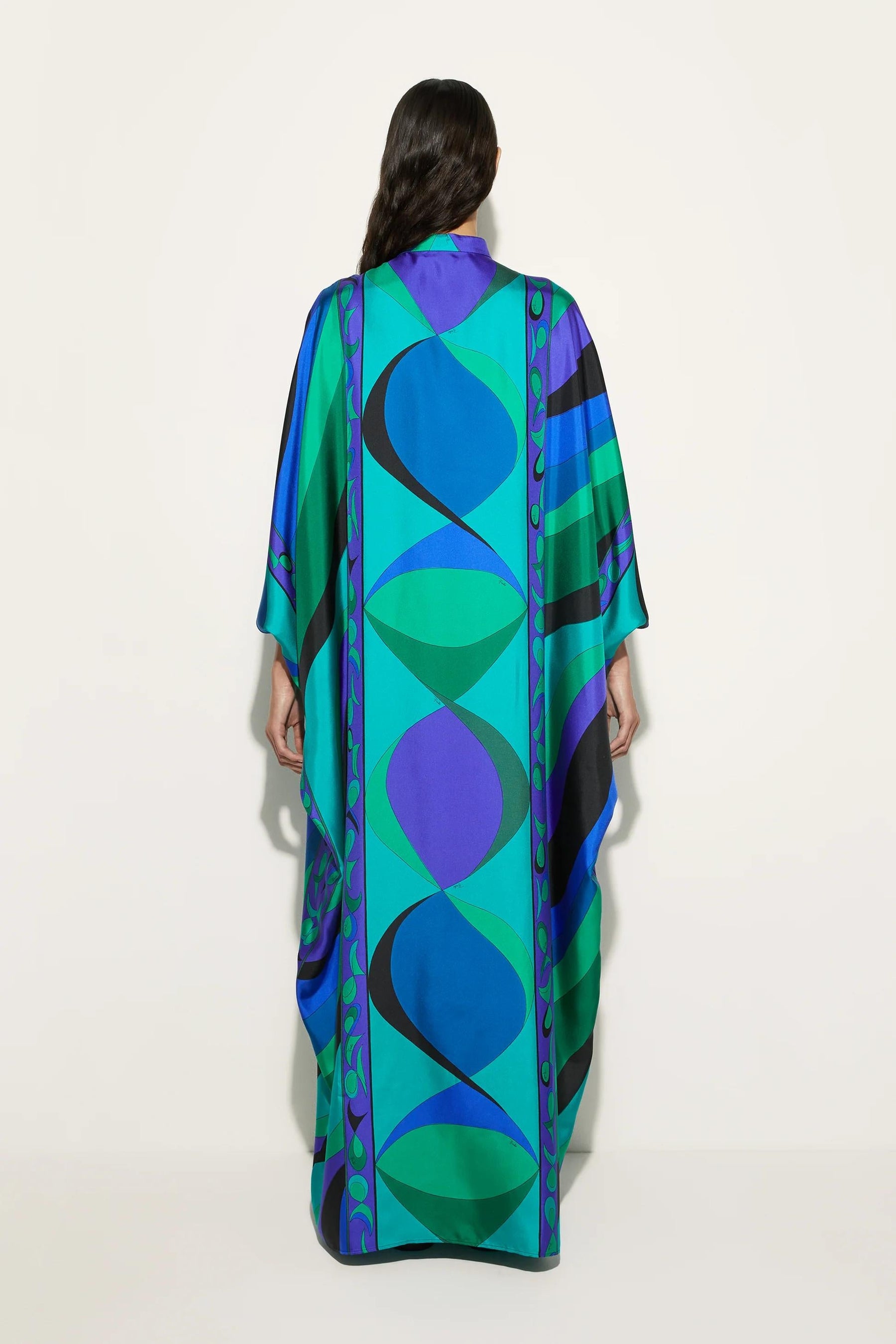 Kaftan Longo em Cetim com Estampa Psicodélica Iride