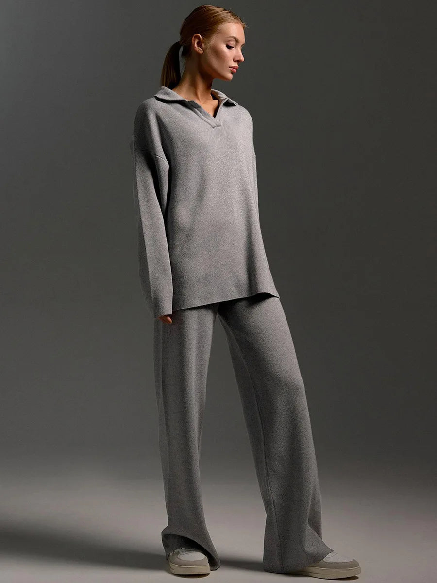 Conjunto Feminino com Suéter Gola Polo e Calça Flare com Elástico na Cintura - Isis