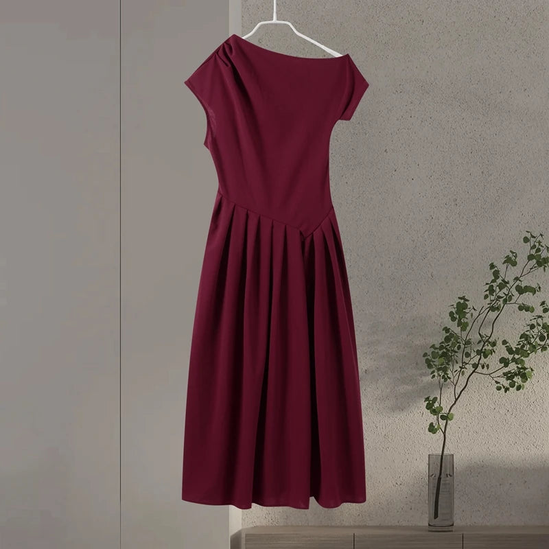 Vestido Longo Elegante – Gola Assimétrica