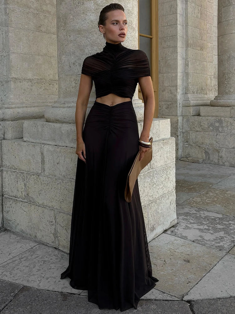 Vestido Sedução – Detalhes Vazados e Franzidos