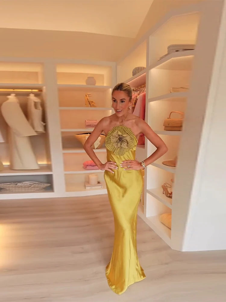 Vestido Aurora di Fiore – Longo Sereia em Cetim com Flores 3D