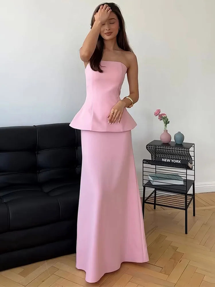 Conjunto Feminino Elegante com Top Faixa e Saia – 2 Peças
