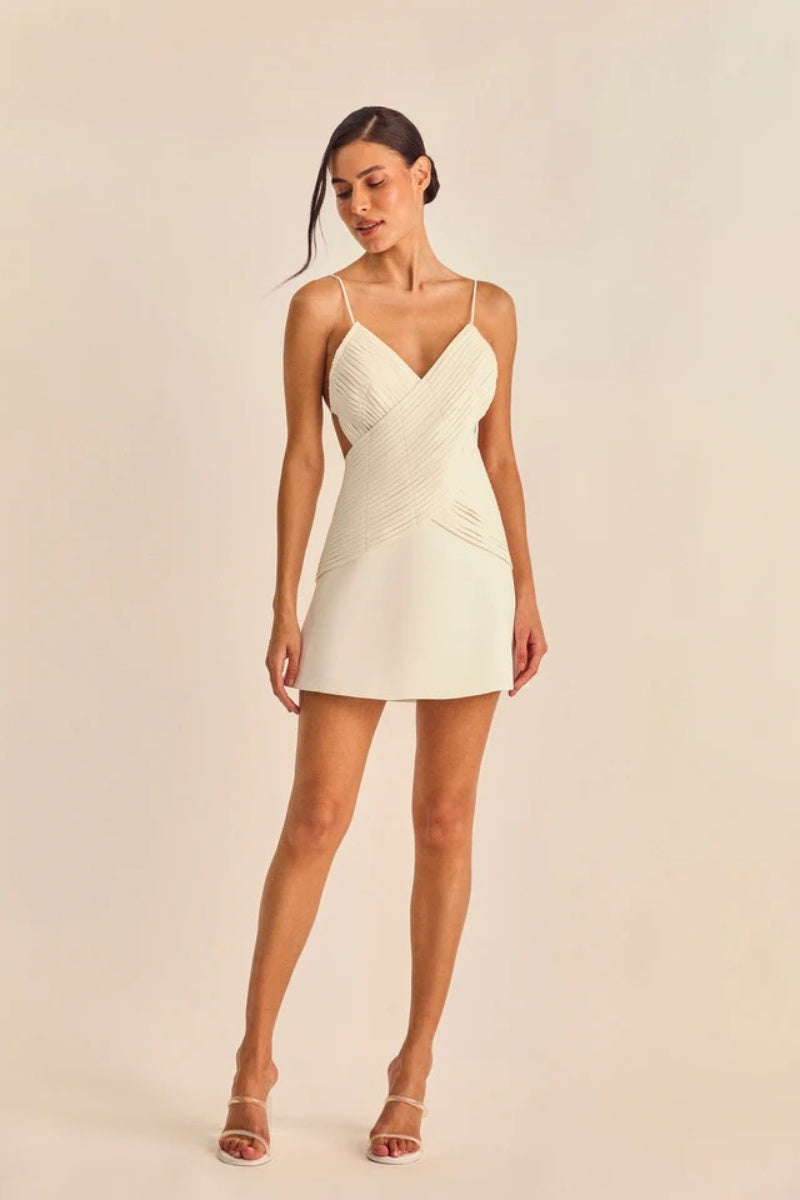 Vestido Slim com Decote nas Costas