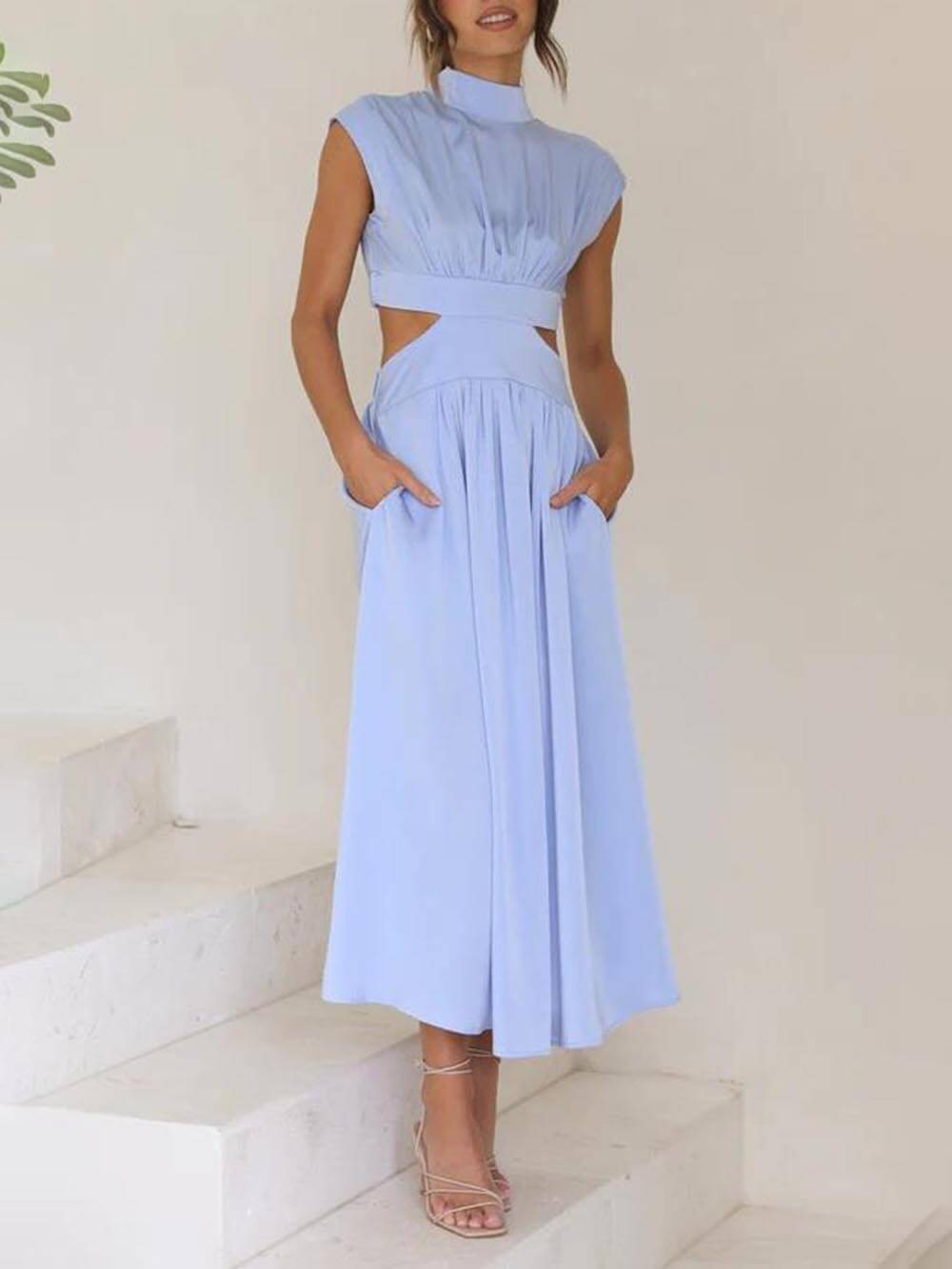 Vestido Midi Ayla com Recorte na Cintura e Bolsos
