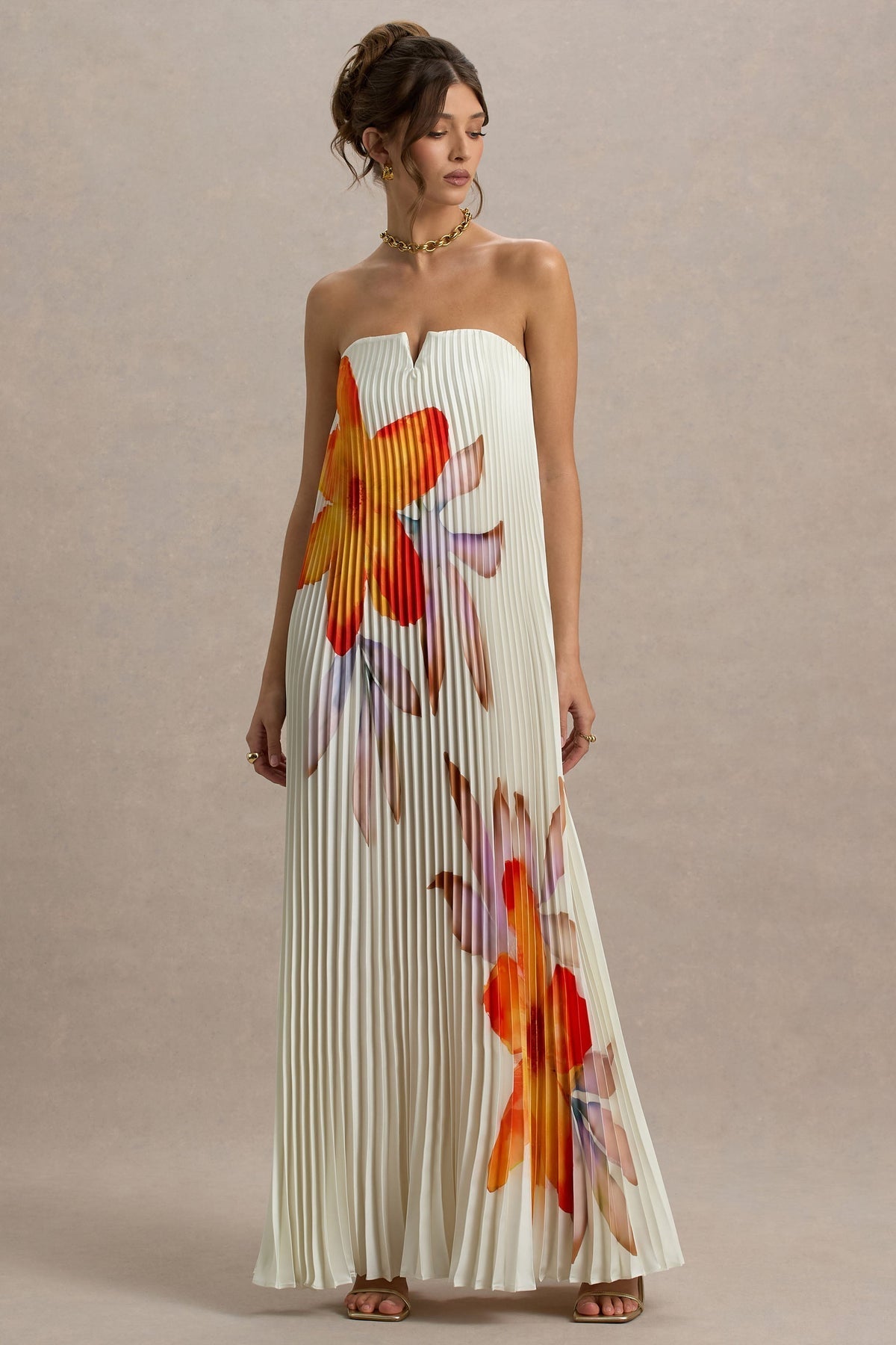 Vestido Longo com Estampa Floral Laranja – Decote Coração