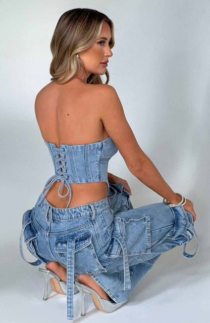 Conjunto Jeans de Cropped e Cargo
