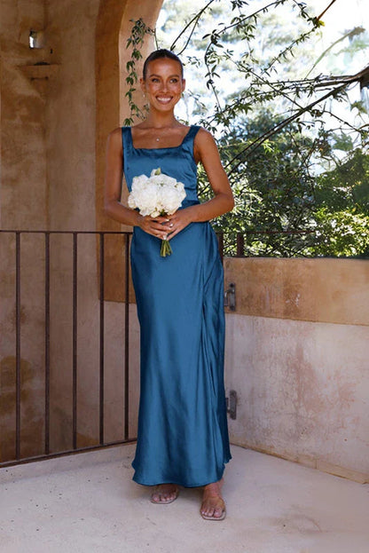 Vestido Alaria Maxi – Elegância Clássica e Atemporal
