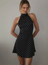Vestido Curto Bolinhas - Nivea