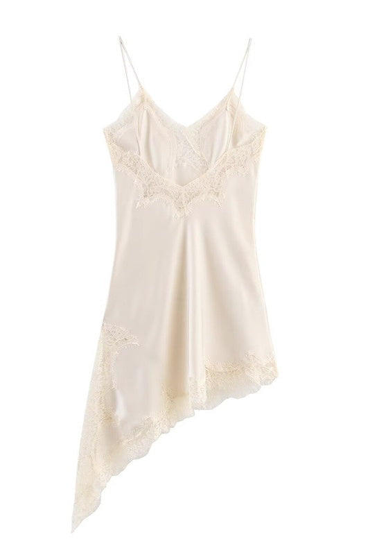 Vestido Lumière Satin – Encanto em Renda