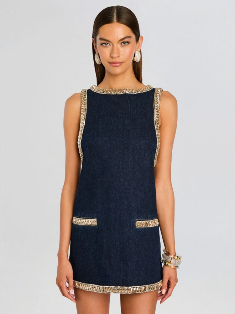 Vestido Curto Jeans Azul-Marinho com Pedrarias e Corte Reto - Mayara