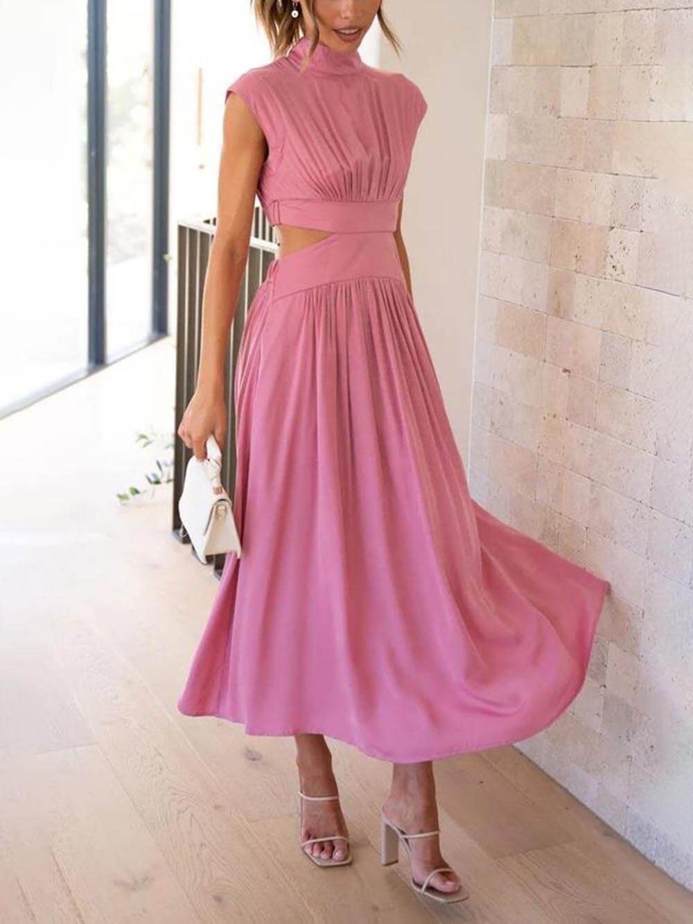 Vestido Midi Ayla com Recorte na Cintura e Bolsos