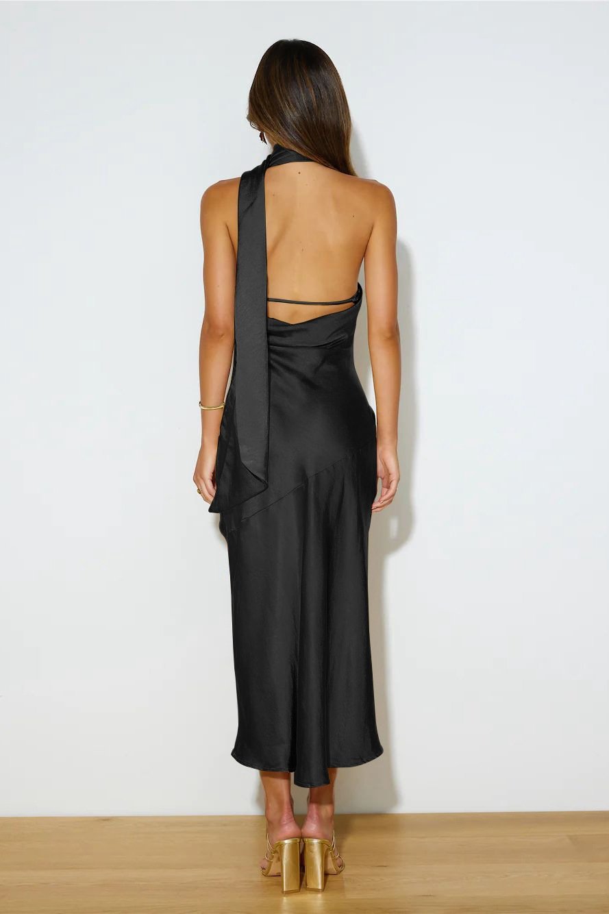 Vestido Midi Nad em Cetim com Decote Halter Drapeado