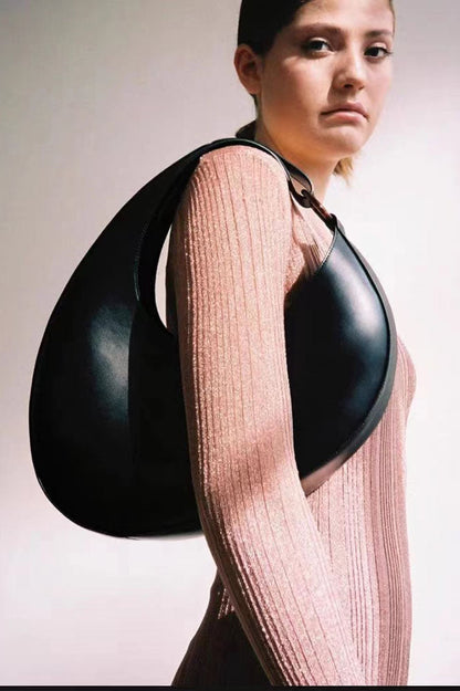 Bolsa Hobo Lua Italiana – Estilo Niche Elegante