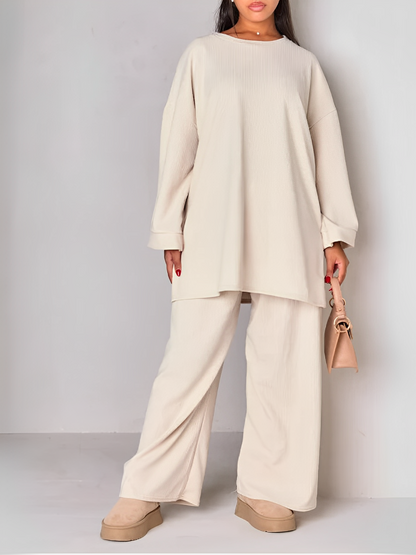 Conjunto Feminino de Veludo Cotelê com Suéter Oversized e Calça Wide Leg – Indira