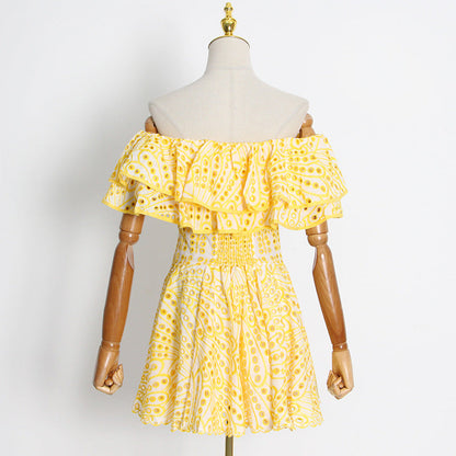 Vestido Mini Bordado Ombro a Ombro Leve e Fresco