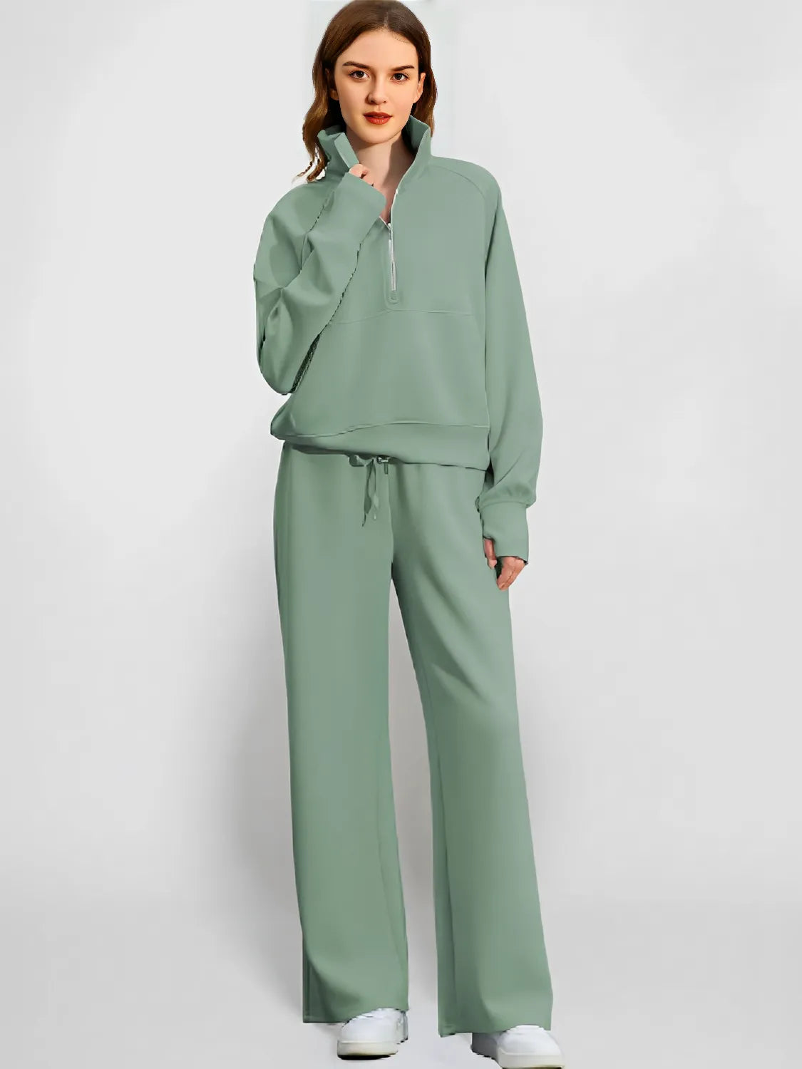 Conjunto Feminino com Suéter Gola Alta Ajustável e Calça Cintura Média com Ajuste de Cordão - Alessandra