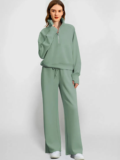 Conjunto Feminino com Suéter Gola Alta Ajustável e Calça Cintura Média com Ajuste de Cordão - Alessandra