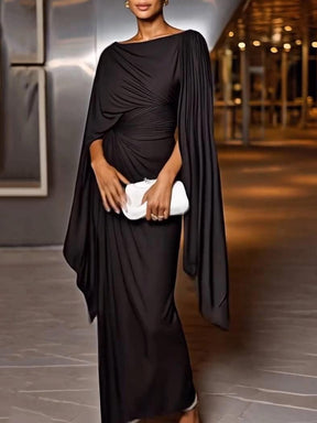 Vestido Longo com Mangas em Capa e Drapado Elegante