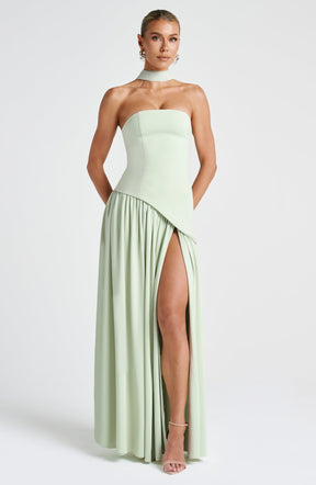 Vestido Longo Elegante - Fabricia