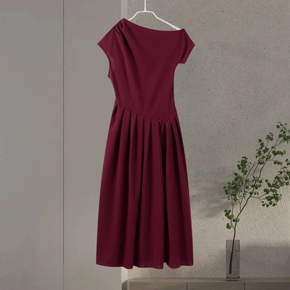 Vestido Longo Elegante – Gola Assimétrica