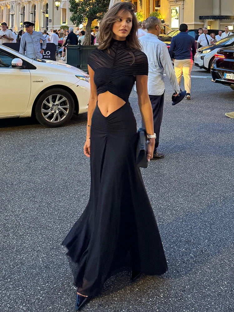 Vestido Sedução – Detalhes Vazados e Franzidos