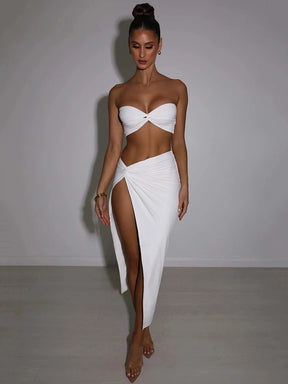 Conjunto Feminino Elegante Lyandra – Tomara-que-Caia com Top Cropped e Saia Midi Fenda Alta