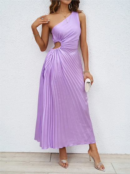 Vestido Feminino Ombro Único com Pregas e Recortes