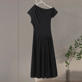 Vestido Longo Elegante – Gola Assimétrica
