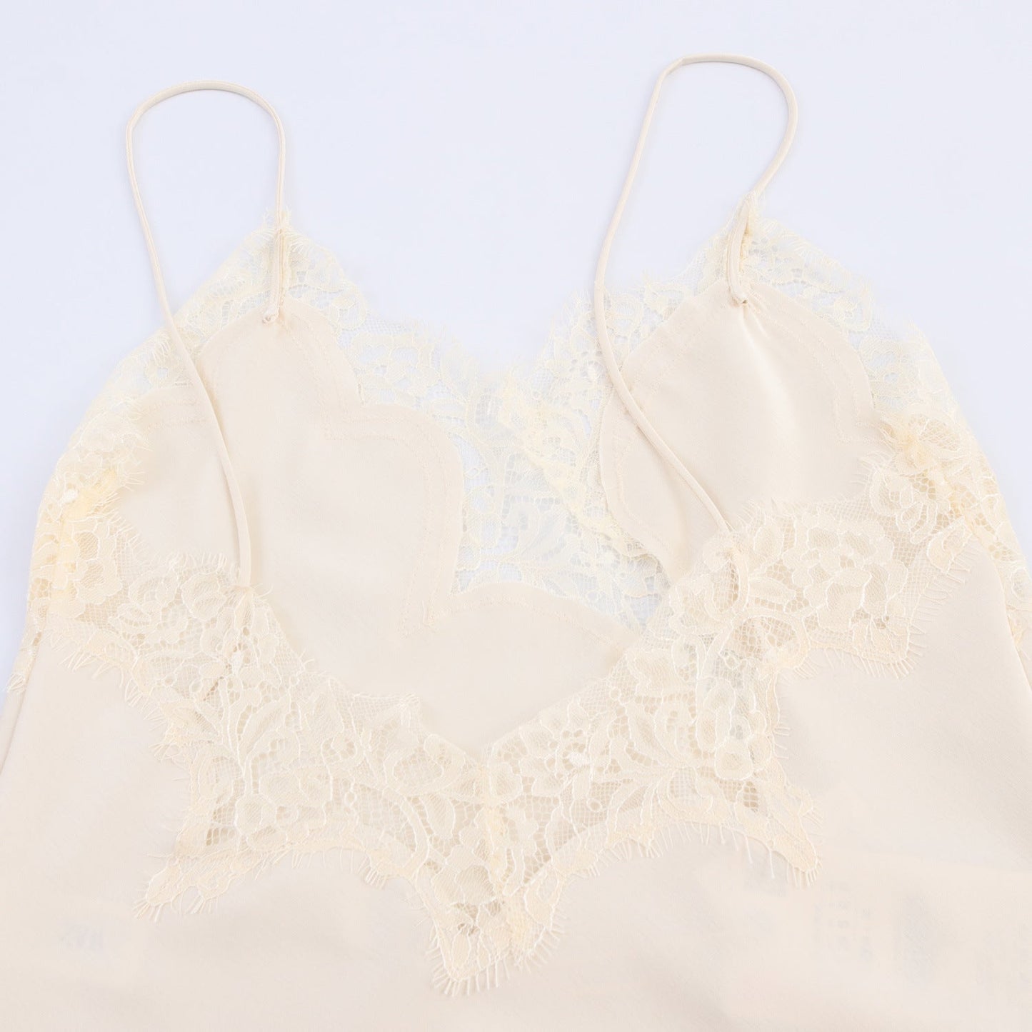 Vestido Lumière Satin – Encanto em Renda