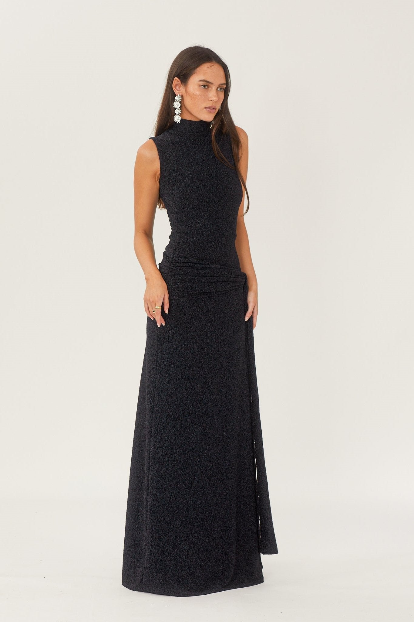 Vestido Longo de Malha Metalizada com Alça - Mariza