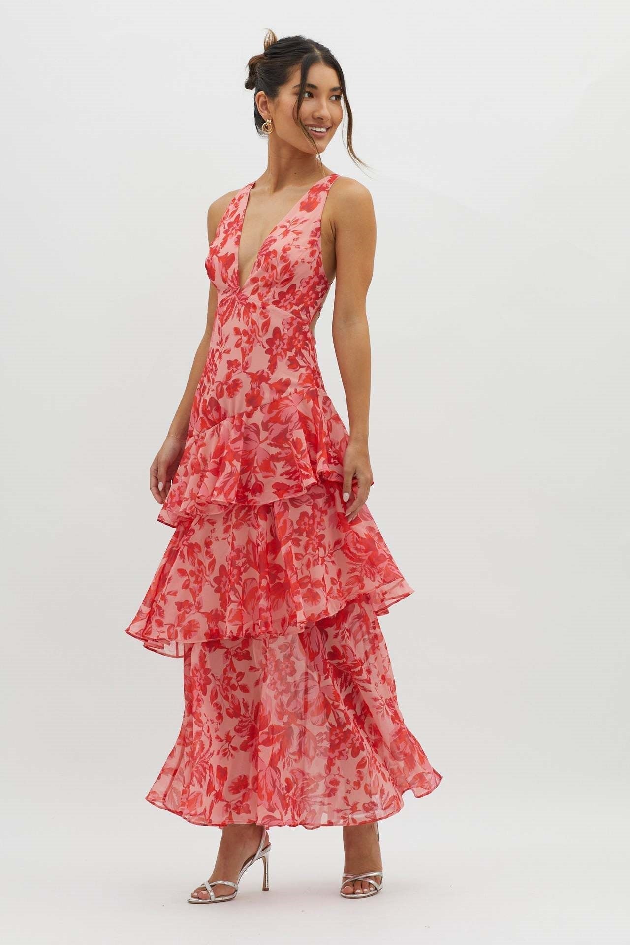 Vestido Longo com Babados e Amarração nas Costas