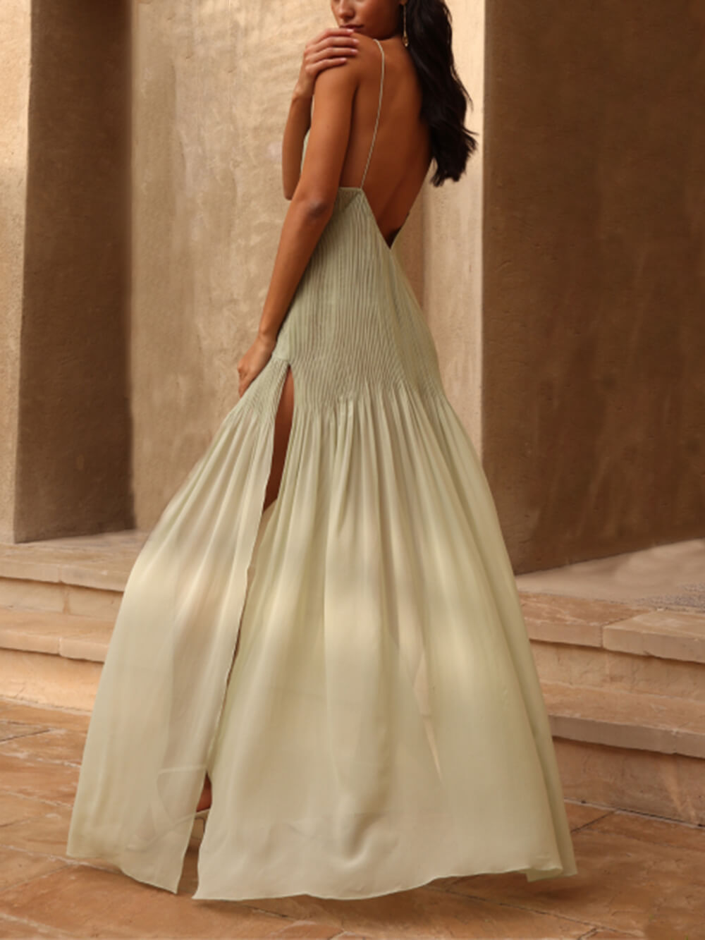 Vestido Longo Duna Plissado Patchwork com Fenda