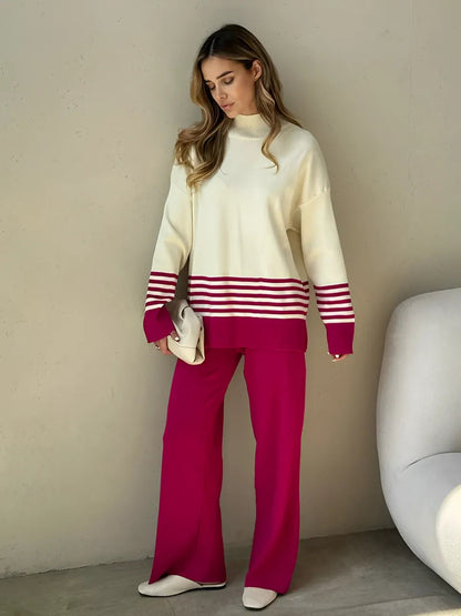 Conjunto Feminino com Suéter Listrado de Gola Alta e Calça de Cintura Alta - July