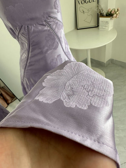 Vestido Longo Elegante com Costas Abertas e Amarração - Flor