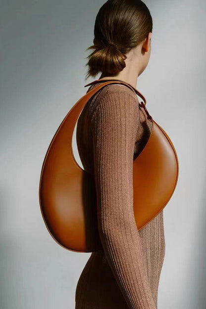 Bolsa Hobo Lua Italiana – Estilo Niche Elegante
