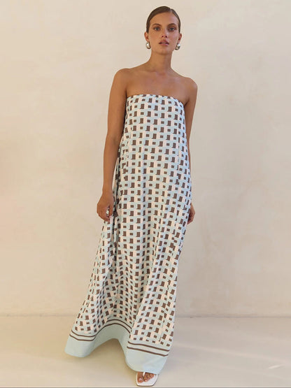 Vestido Longo Tomara que Caia Tina Xadrez Marrom Ombro a Ombro