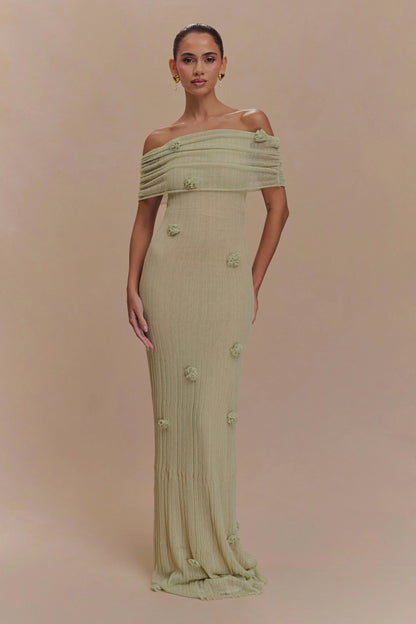 Vestido Longo Tricot Sereia Verde Claro Ombro a Ombro com Aplicações de Orquídeas