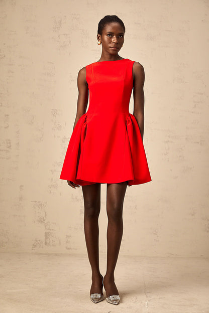 Vestido Mini Vermelho Flare com Decote Bateau
