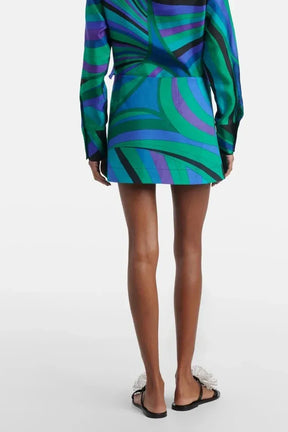 Maiô Estampado com Alças Cruzadas e Saia Envelope