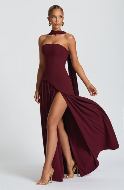Vestido Longo Elegante - Fabricia