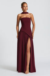 Vestido Longo Elegante - Fabricia